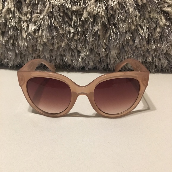 Accessories - Blush Cat Eye Sunglasses